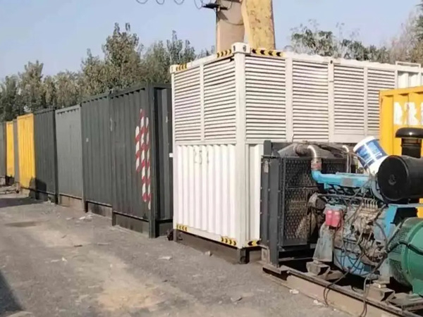 五营200KW柴油发电机机组每小时油耗是多少？